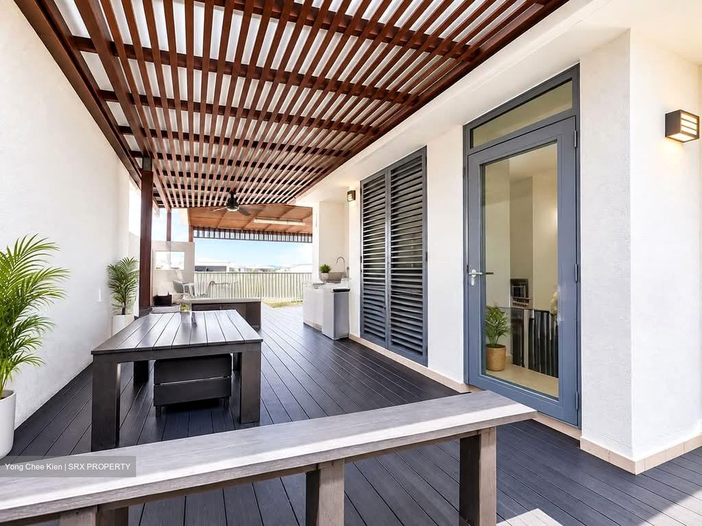 Luxus Hills (ph 7) (D28), Terrace #607383581